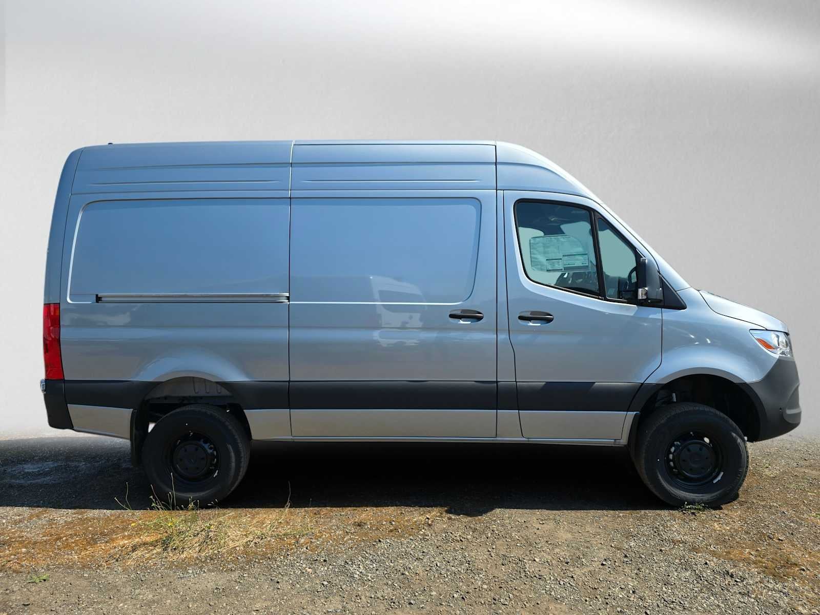 2025 Mercedes-Benz Sprinter Cargo Van 2500 Standard Roof I4 Diesel HO 144 AWD