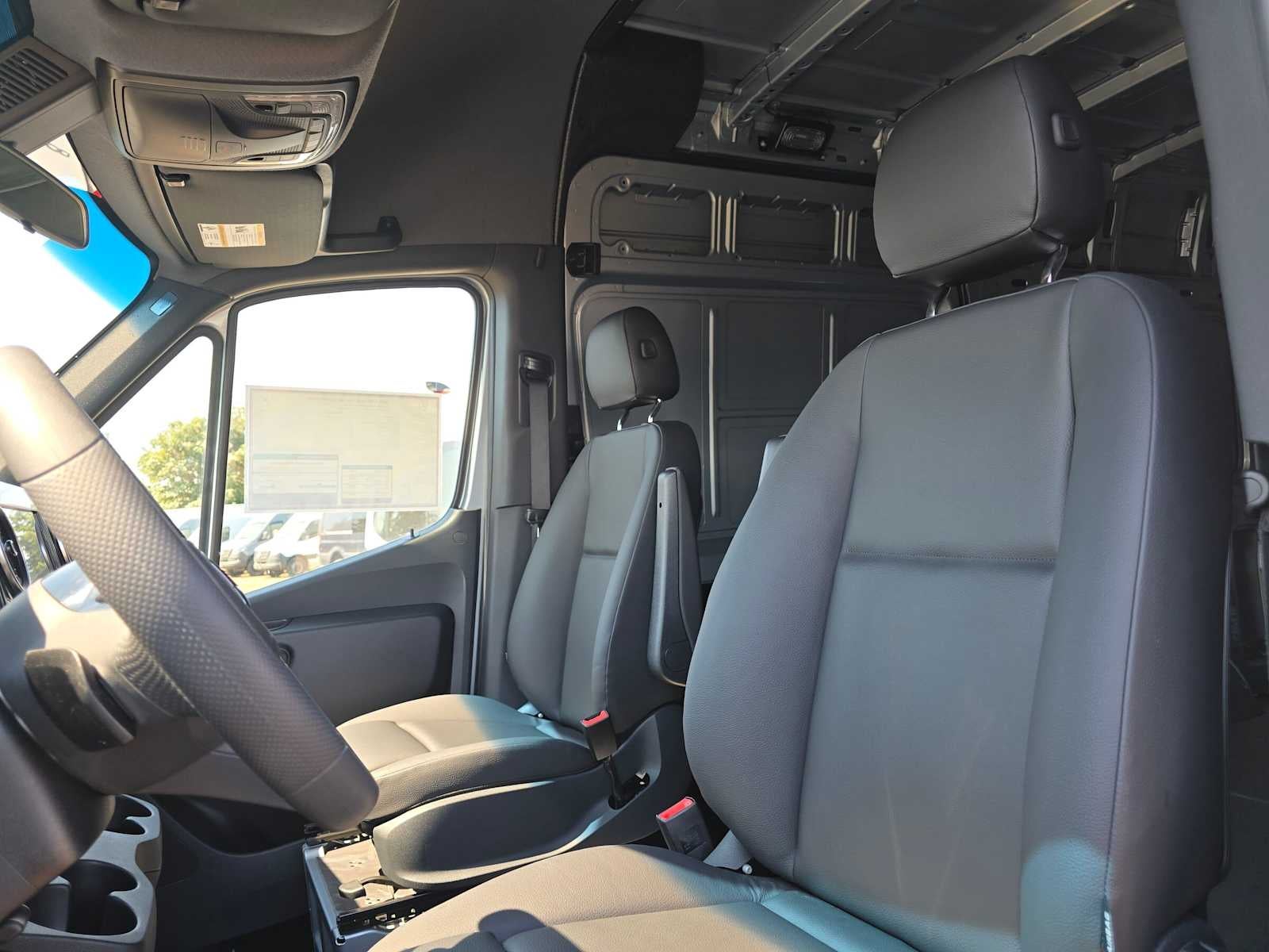 2025 Mercedes-Benz Sprinter Cargo Van 2500 Standard Roof I4 Diesel HO 144 AWD