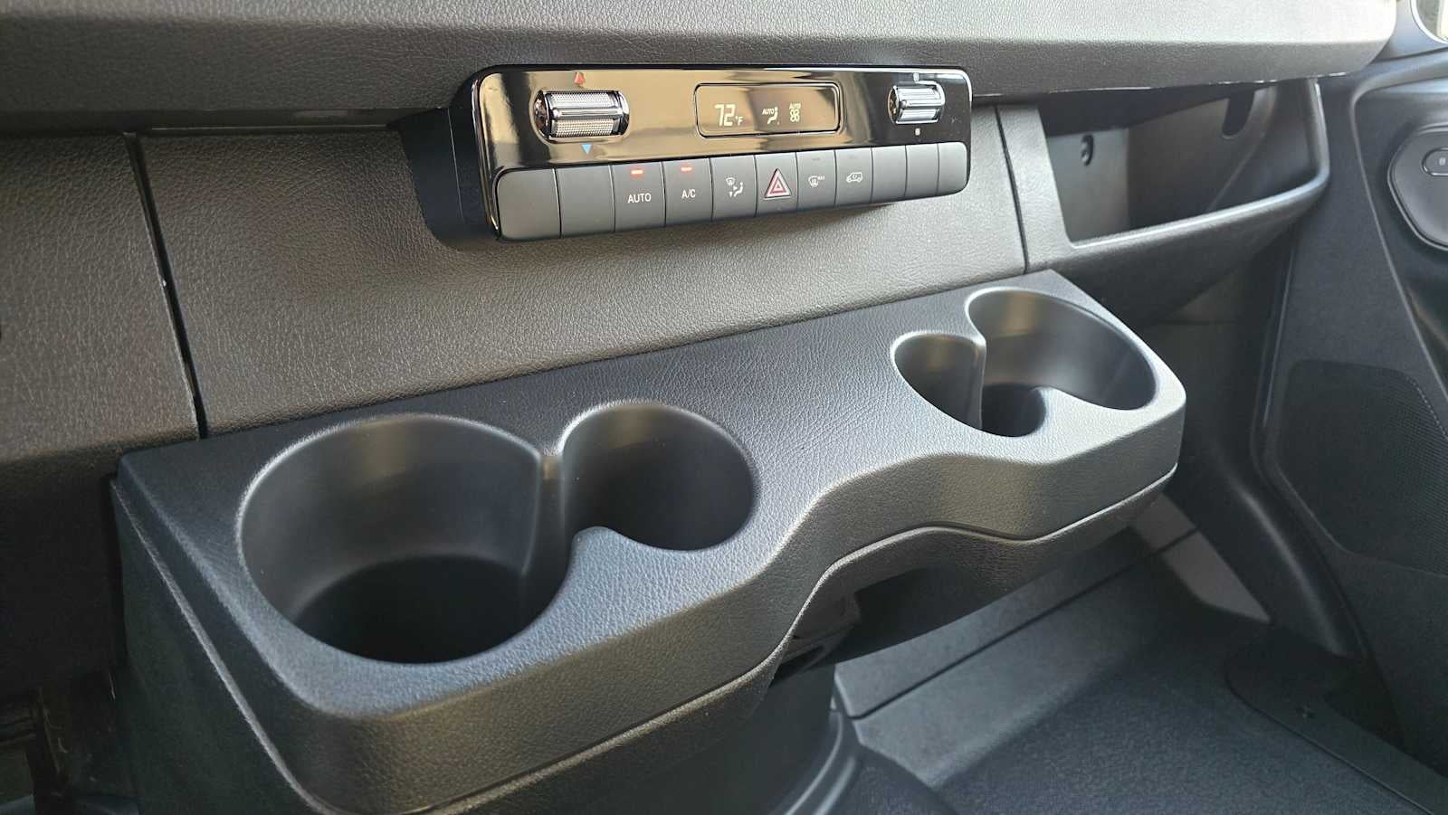 2026 Mercedes-Benz Sprinter 2500 Standard Roof I4 Diesel HO 144" AWD