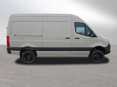 2026 Mercedes-Benz Sprinter 2500 Standard Roof I4 Diesel HO 144 AWD