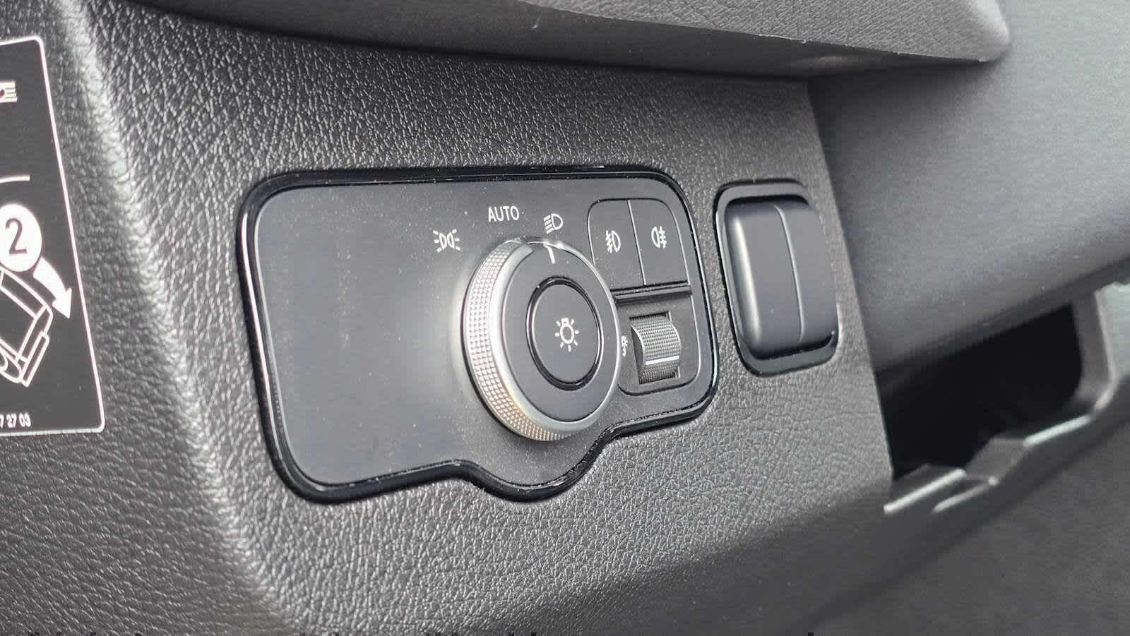 2026 Mercedes-Benz Sprinter 2500 Standard Roof I4 Diesel HO 144 AWD