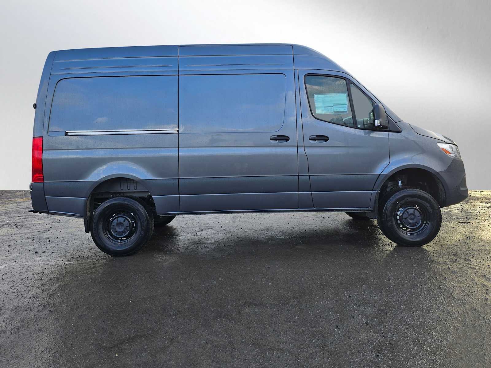2025 Mercedes-Benz Sprinter Cargo Van 2500 Standard Roof I4 Diesel HO 144" AWD
