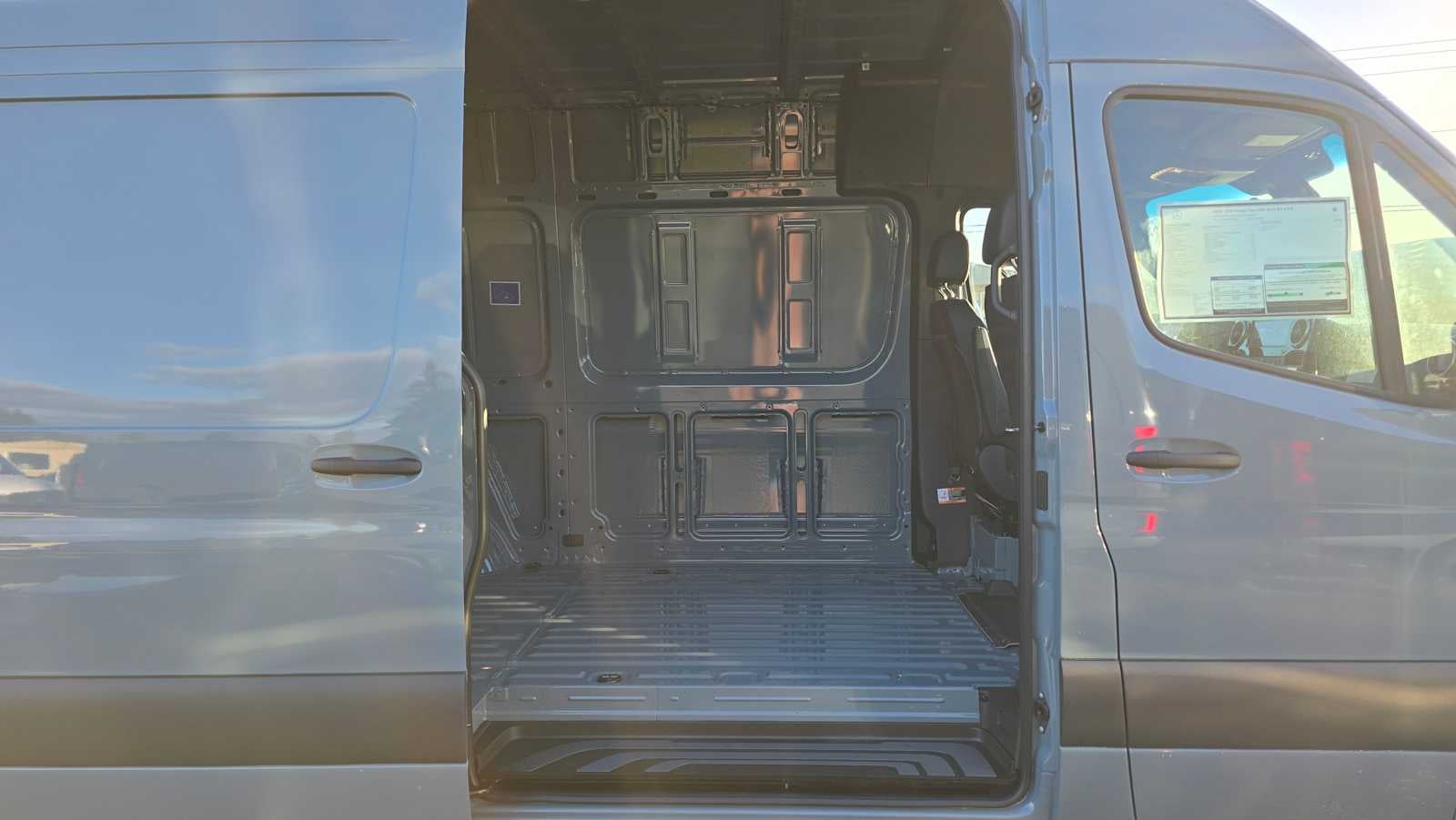 2026 Mercedes-Benz Sprinter 2500 Standard Roof I4 Diesel HO 144" AWD