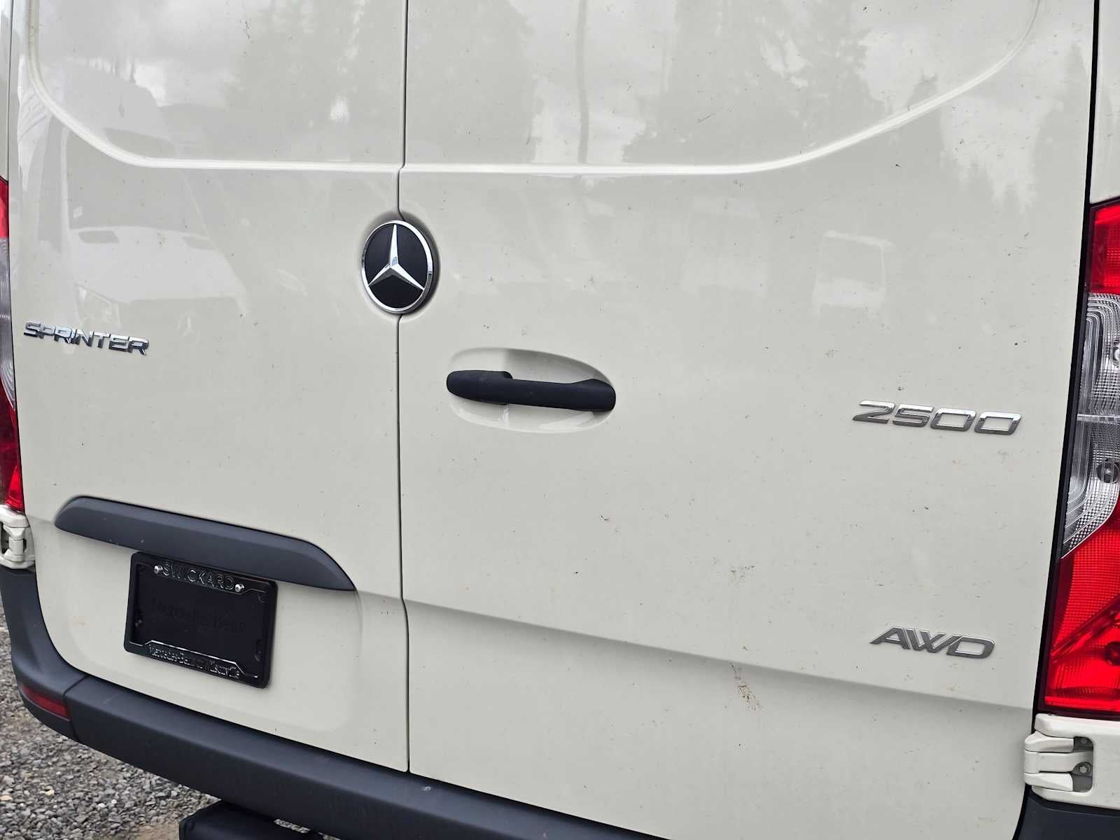 2025 Mercedes-Benz Sprinter Cargo Van 2500 Standard Roof I4 Diesel HO 144 AWD