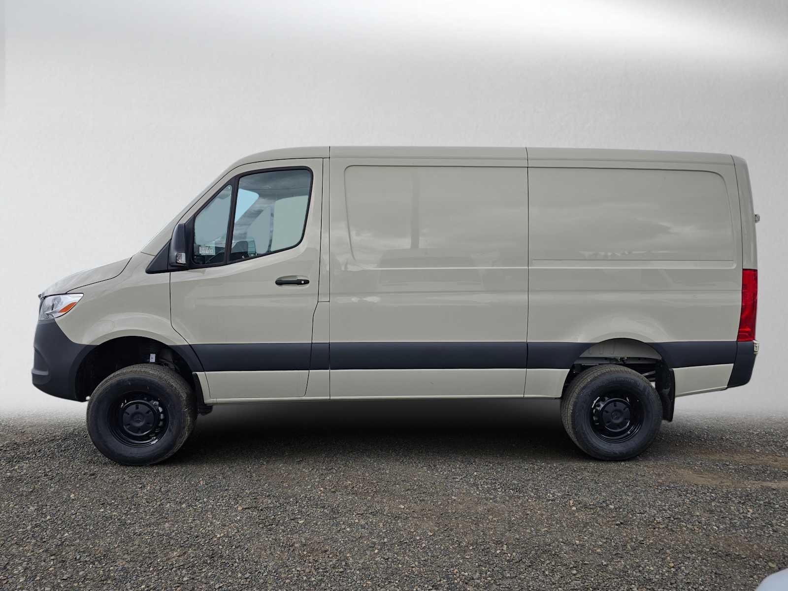 2025 Mercedes-Benz Sprinter Cargo Van 2500 Standard Roof I4 Diesel HO 144 AWD