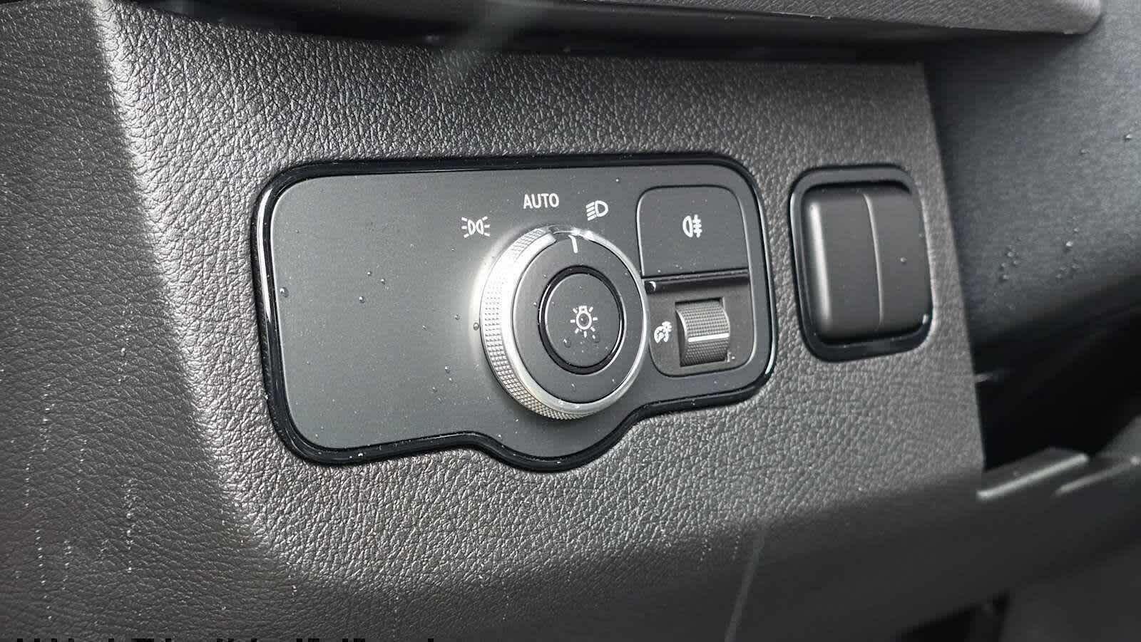2026 Mercedes-Benz Sprinter 2500 Standard Roof I4 Diesel HO 144 AWD