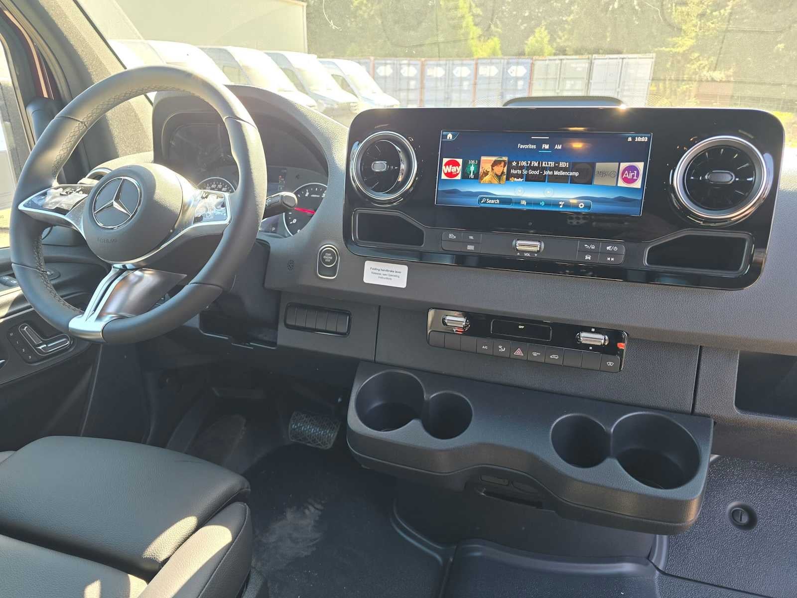 2026 Mercedes-Benz Sprinter 2500 Standard Roof I4 Diesel HO 144 AWD