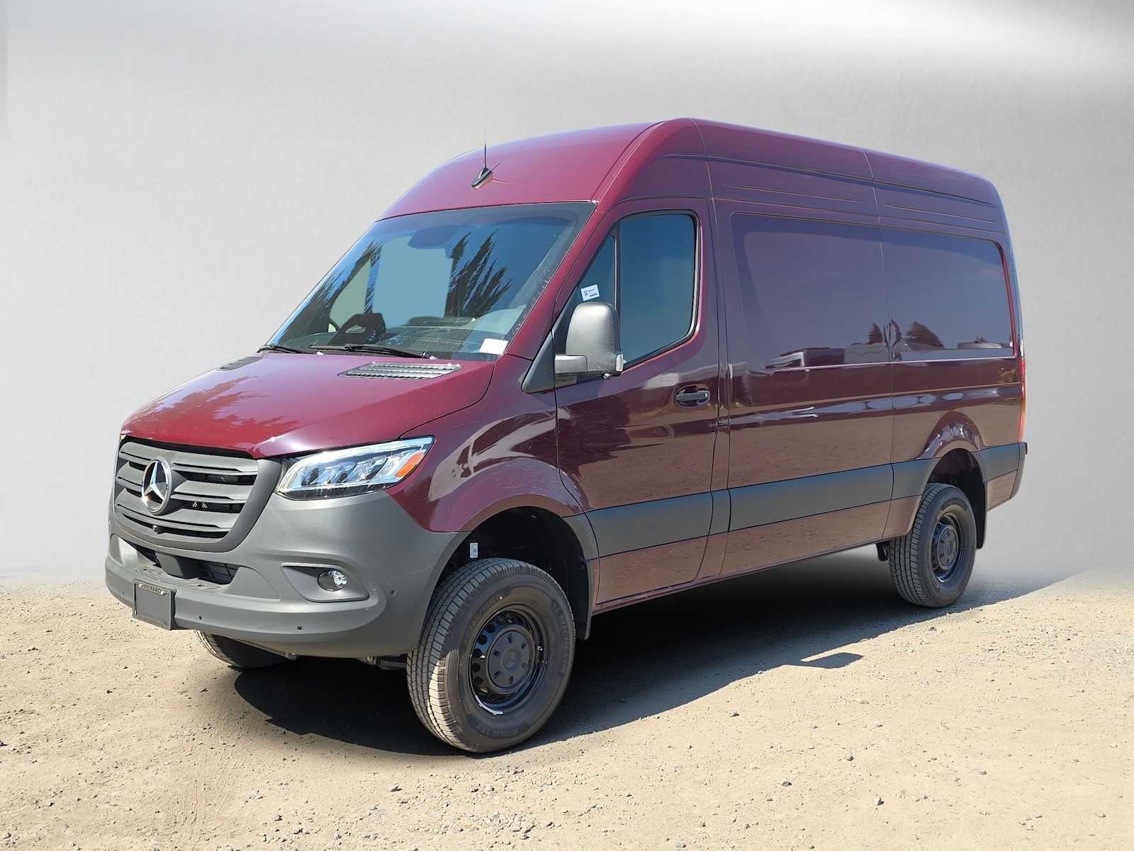 2026 Mercedes-Benz Sprinter 2500 Standard Roof I4 Diesel HO 144 AWD