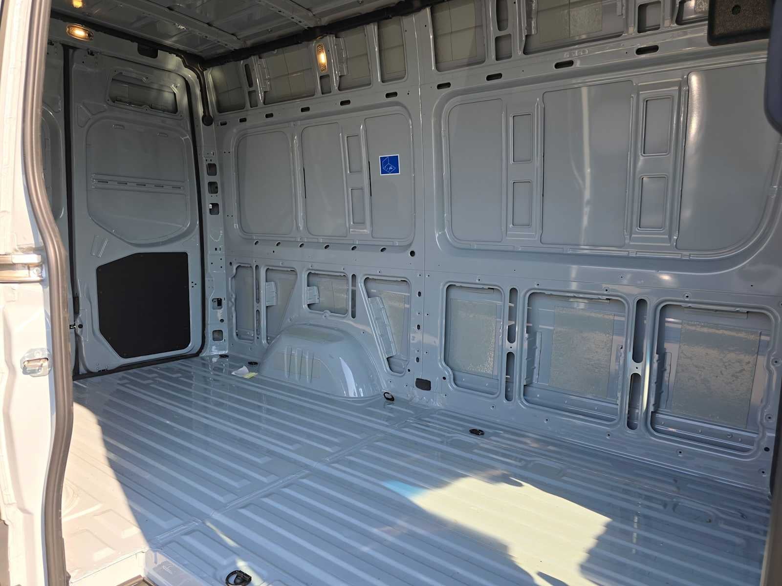 2026 Mercedes-Benz Sprinter 2500 Standard Roof I4 Diesel HO 144 AWD