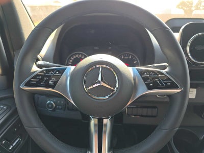 2026 Mercedes-Benz Sprinter 2500 Standard Roof I4 Diesel HO 144 AWD
