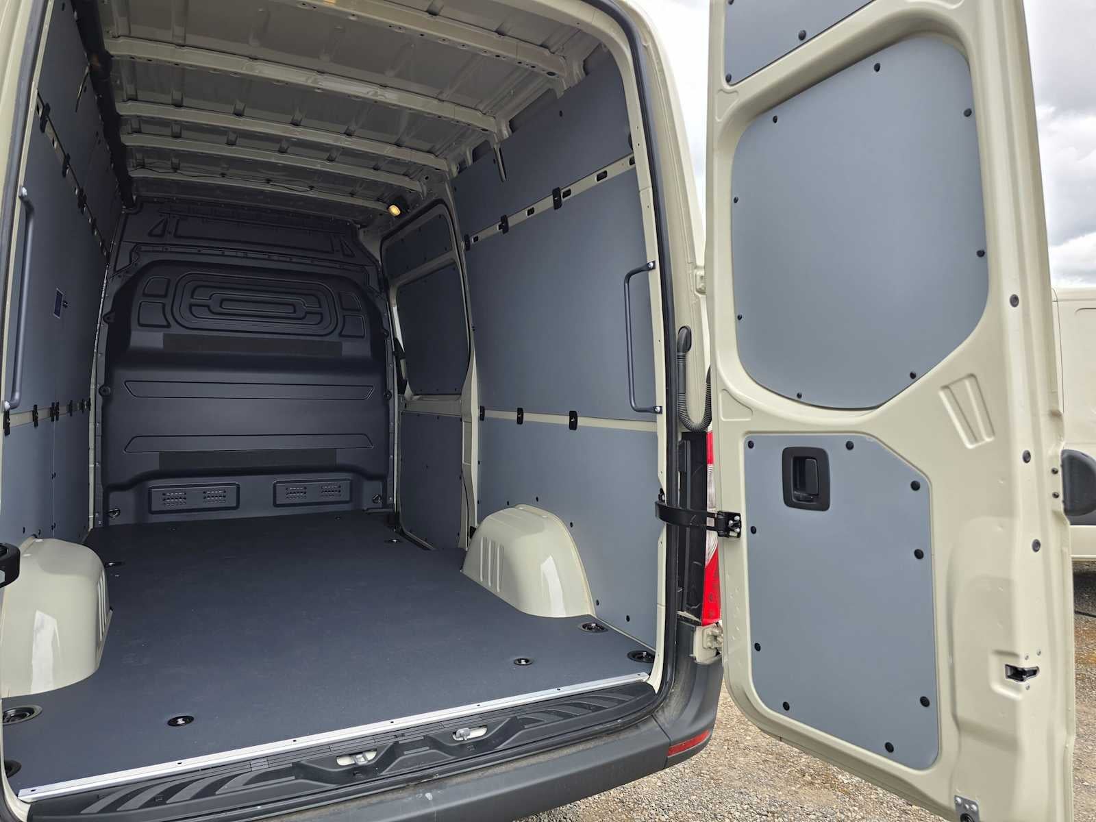 2025 Mercedes-Benz Sprinter Cargo Van 2500 Standard Roof I4 Diesel HO 144 AWD