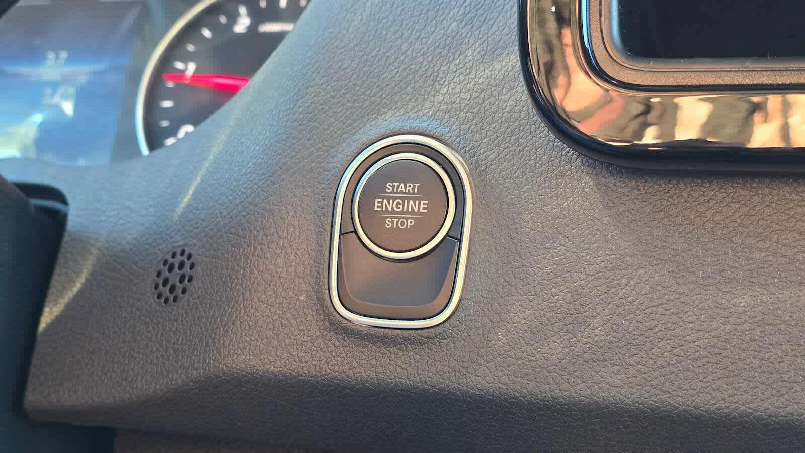 2026 Mercedes-Benz Sprinter 2500 Standard Roof I4 Diesel HO 144" AWD