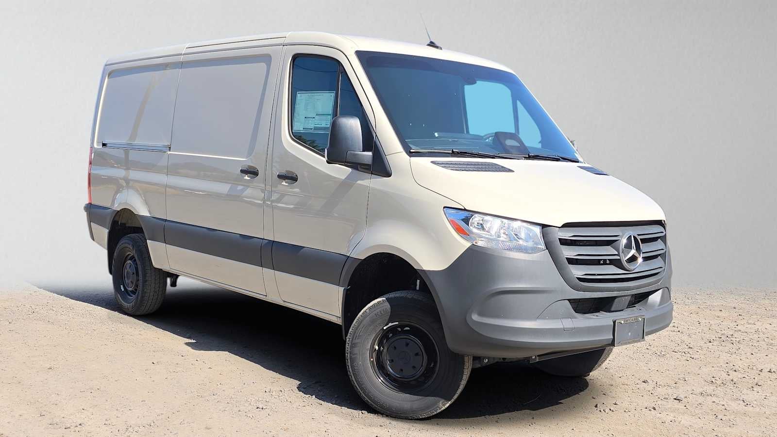 2025 Mercedes-Benz Sprinter Cargo Van 2500 Standard Roof I4 Diesel HO 144 AWD