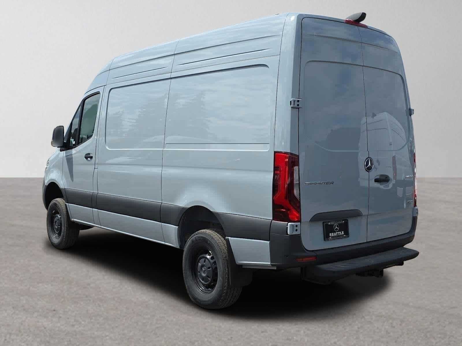 2025 Mercedes-Benz Sprinter Cargo Van 2500 Standard Roof I4 Diesel HO 144 AWD