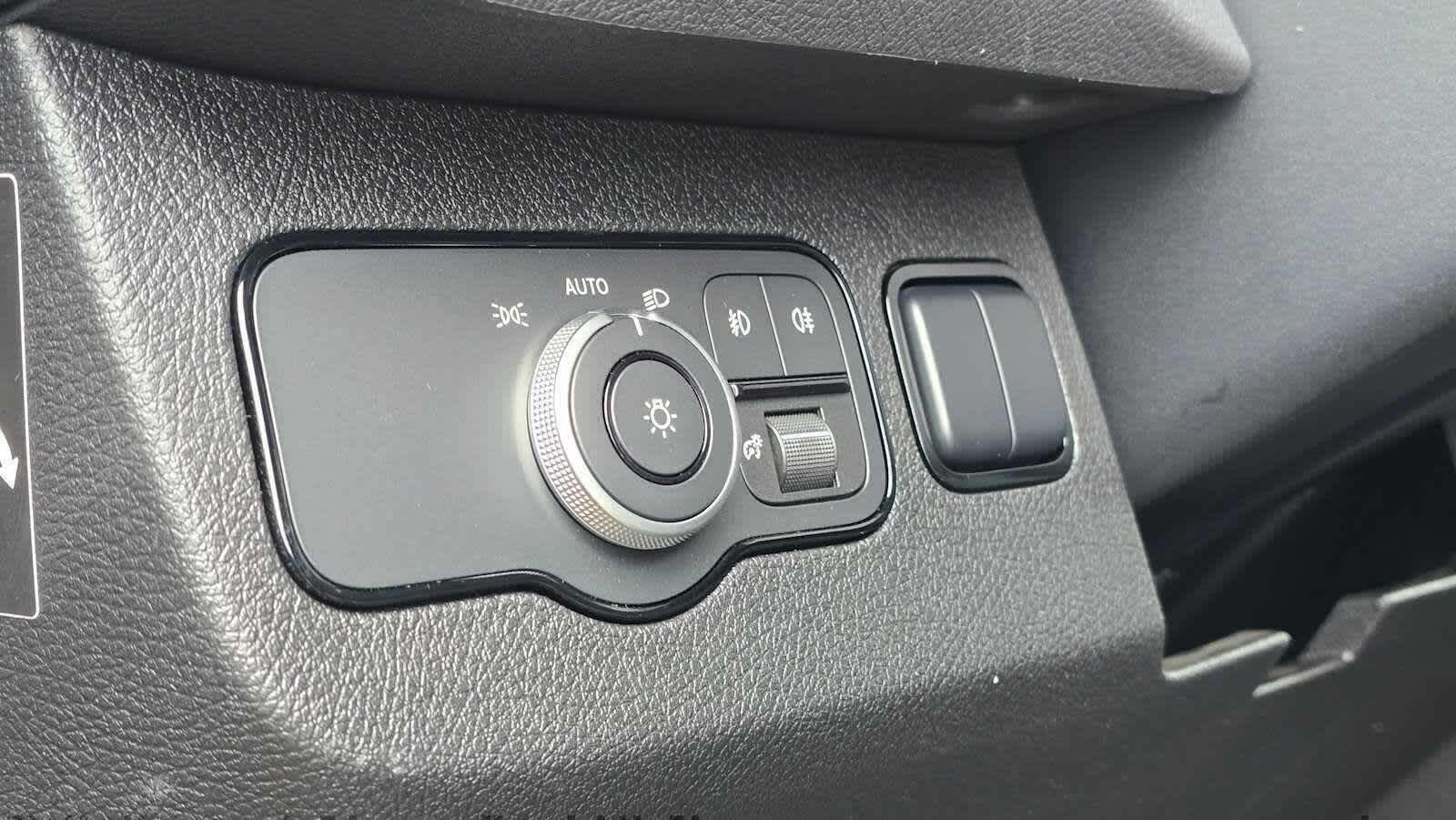 2026 Mercedes-Benz Sprinter 2500 Standard Roof I4 Diesel HO 144 AWD