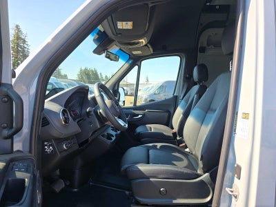 2026 Mercedes-Benz Sprinter 2500 Standard Roof I4 Diesel HO 144 AWD