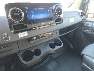2026 Mercedes-Benz Sprinter 2500 Standard Roof I4 Diesel HO 144 AWD