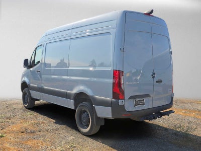 2026 Mercedes-Benz Sprinter 2500 Standard Roof I4 Diesel HO 144 AWD