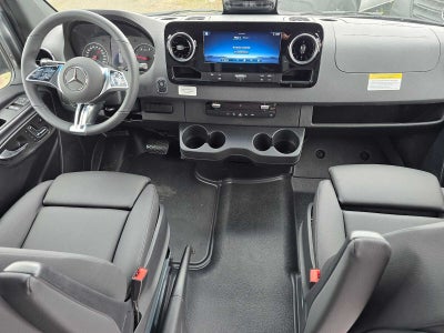 2026 Mercedes-Benz Sprinter 2500 Standard Roof I4 Diesel HO 144 AWD