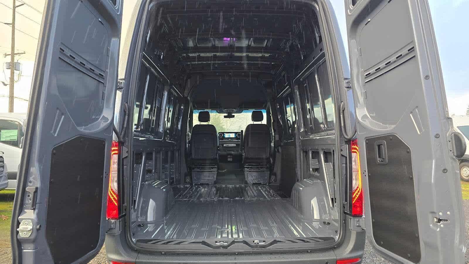 2026 Mercedes-Benz Sprinter 2500 Standard Roof I4 Diesel HO 144" AWD