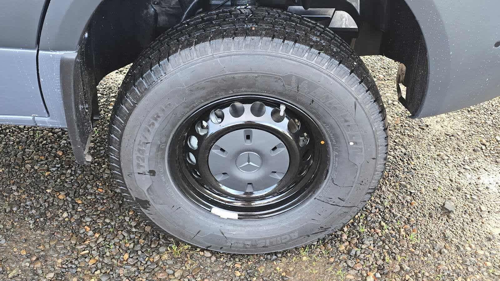 2026 Mercedes-Benz Sprinter 2500 Standard Roof I4 Diesel HO 144" AWD