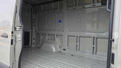 2026 Mercedes-Benz Sprinter 2500 Standard Roof I4 Diesel HO 144 AWD