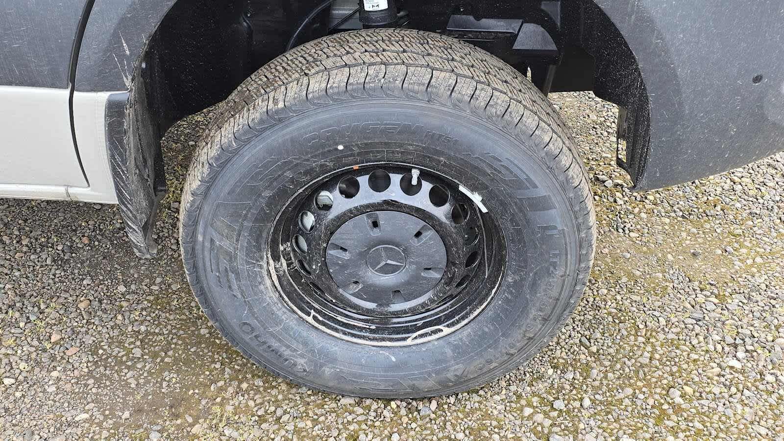 2026 Mercedes-Benz Sprinter 2500 Standard Roof I4 Diesel HO 144 AWD