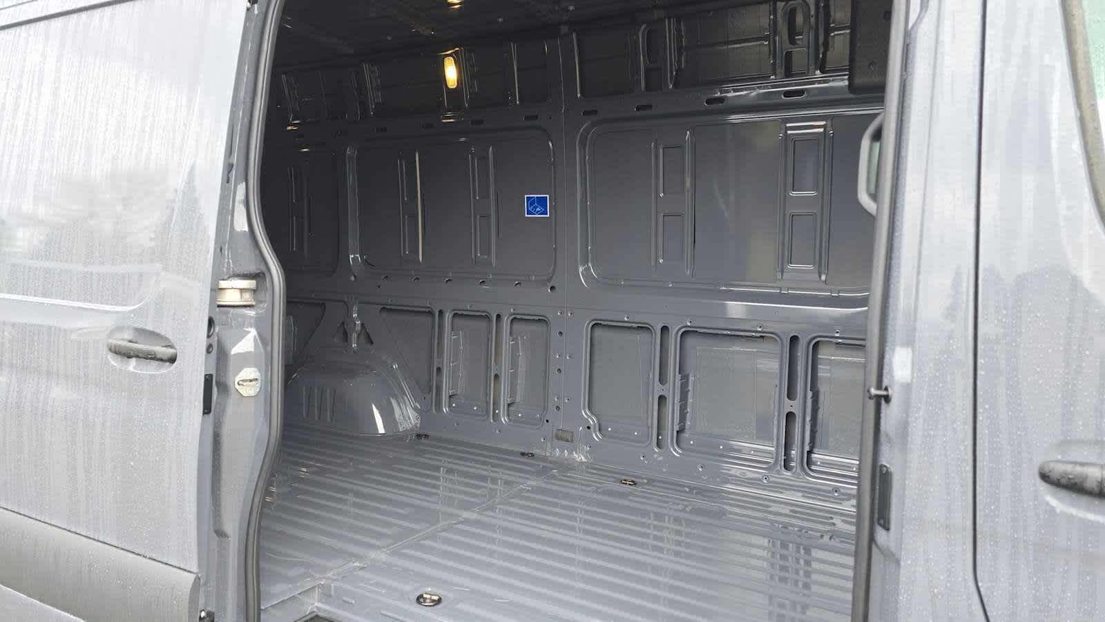 2026 Mercedes-Benz Sprinter 2500 High Roof I4 Diesel HO 170" AWD