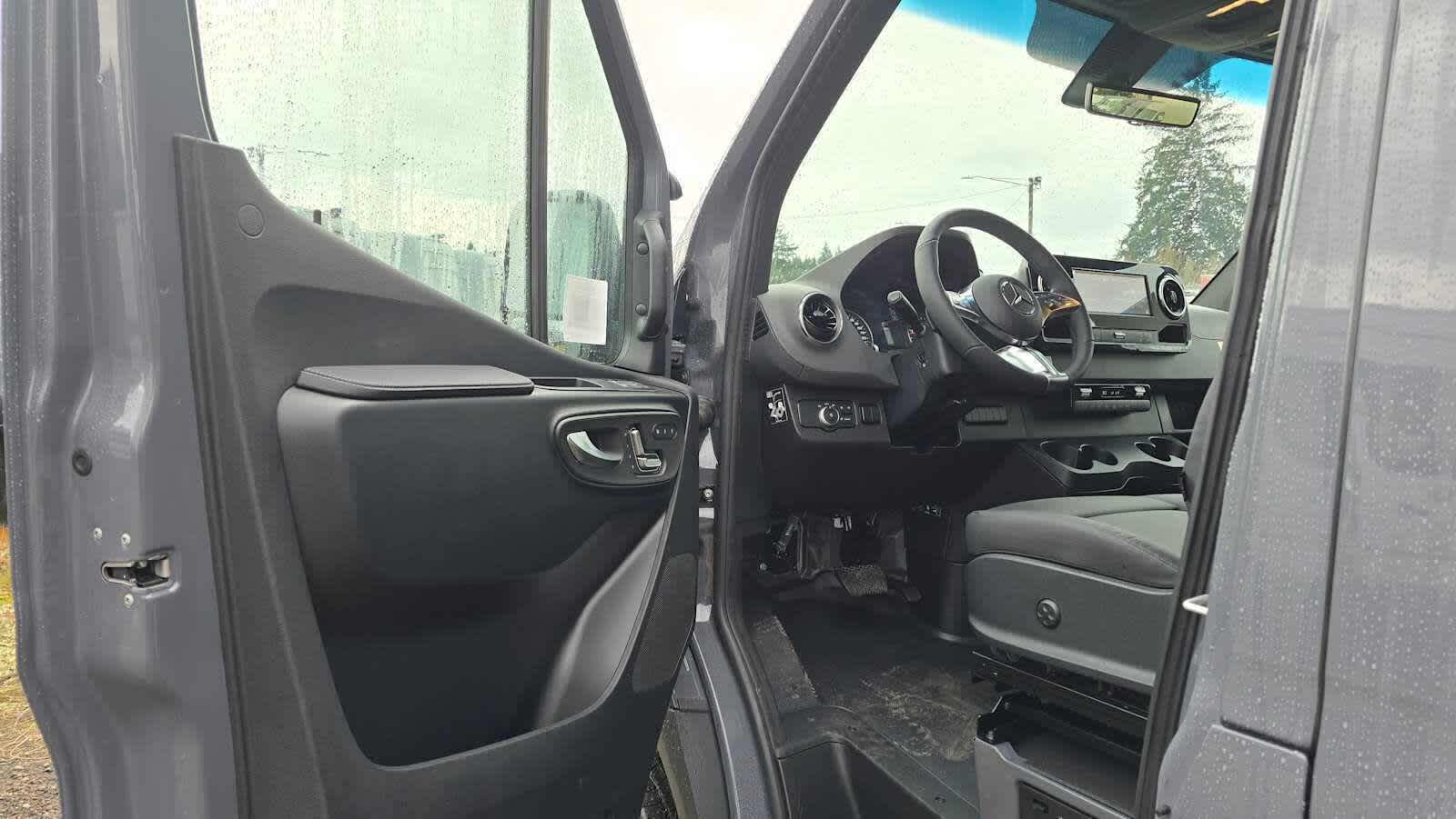 2026 Mercedes-Benz Sprinter 2500 High Roof I4 Diesel HO 170" AWD