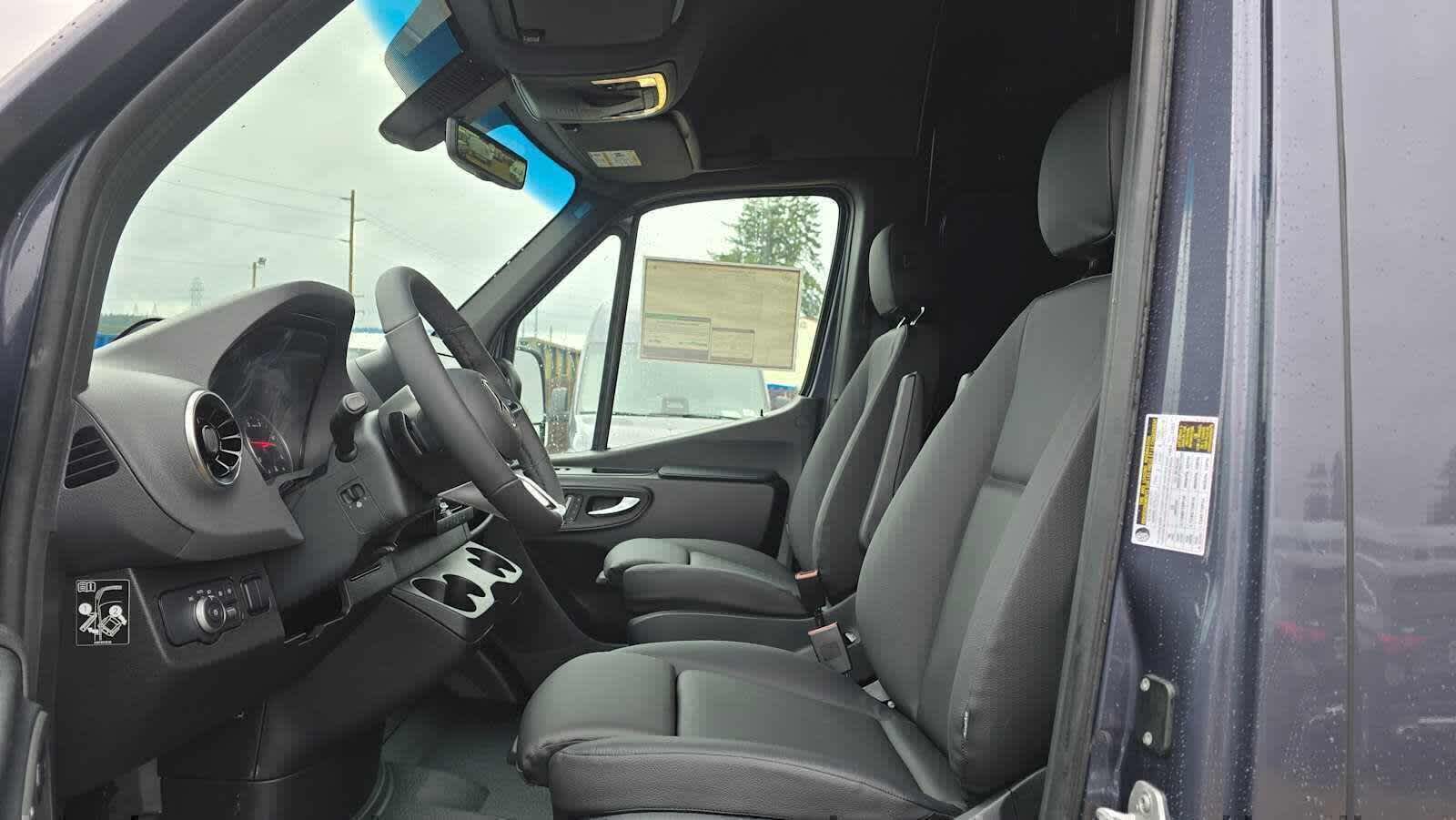 2026 Mercedes-Benz Sprinter 2500 High Roof I4 Diesel HO 170 AWD