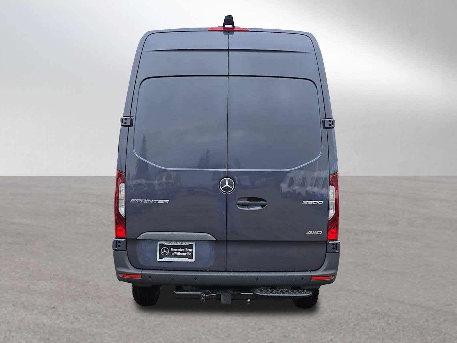 2026 Mercedes-Benz Sprinter 2500 High Roof I4 Diesel HO 170 AWD