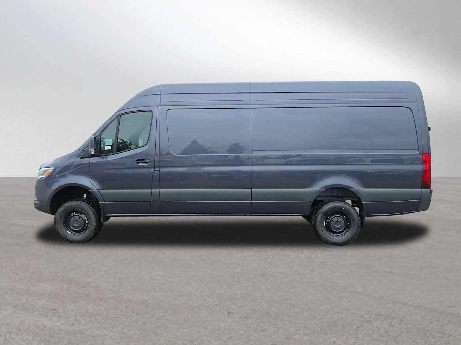 2026 Mercedes-Benz Sprinter 2500 High Roof I4 Diesel HO 170 AWD