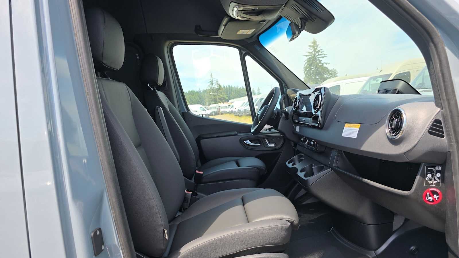 2026 Mercedes-Benz Sprinter 2500 High Roof I4 Diesel HO 170 AWD