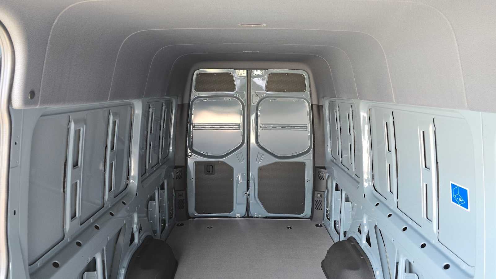 2026 Mercedes-Benz Sprinter 2500 High Roof I4 Diesel HO 170 AWD