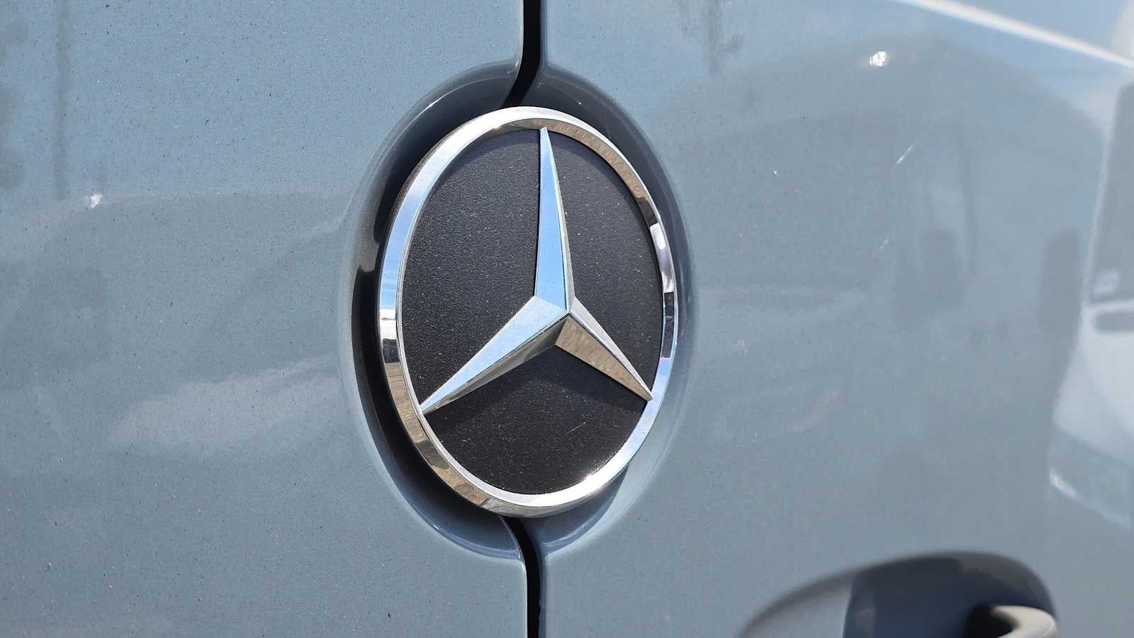 2026 Mercedes-Benz Sprinter 2500 High Roof I4 Diesel HO 170 AWD