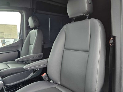 2026 Mercedes-Benz Sprinter 2500 High Roof I4 Diesel HO 170 AWD