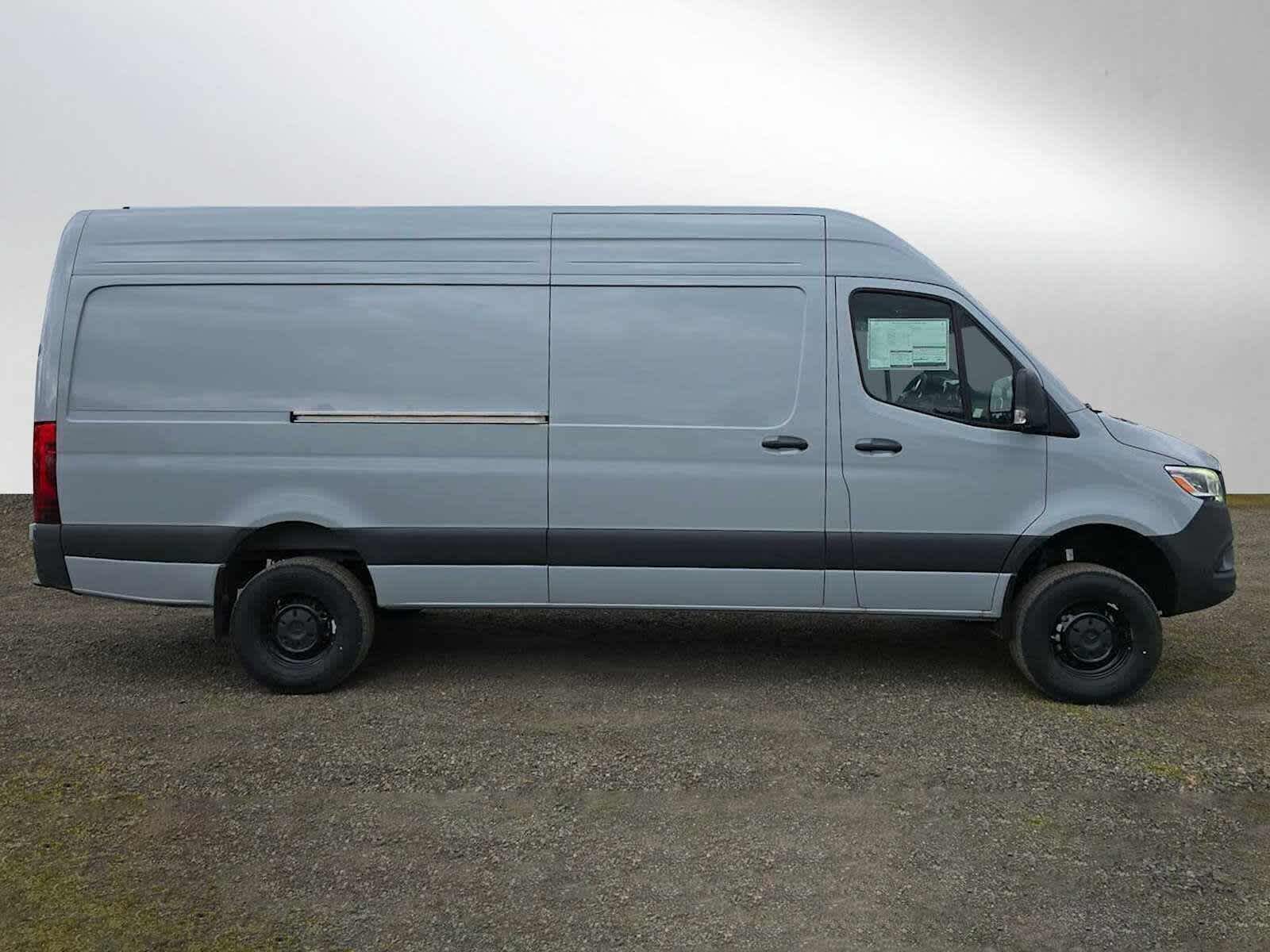 2026 Mercedes-Benz Sprinter 2500 High Roof I4 Diesel HO 170 AWD