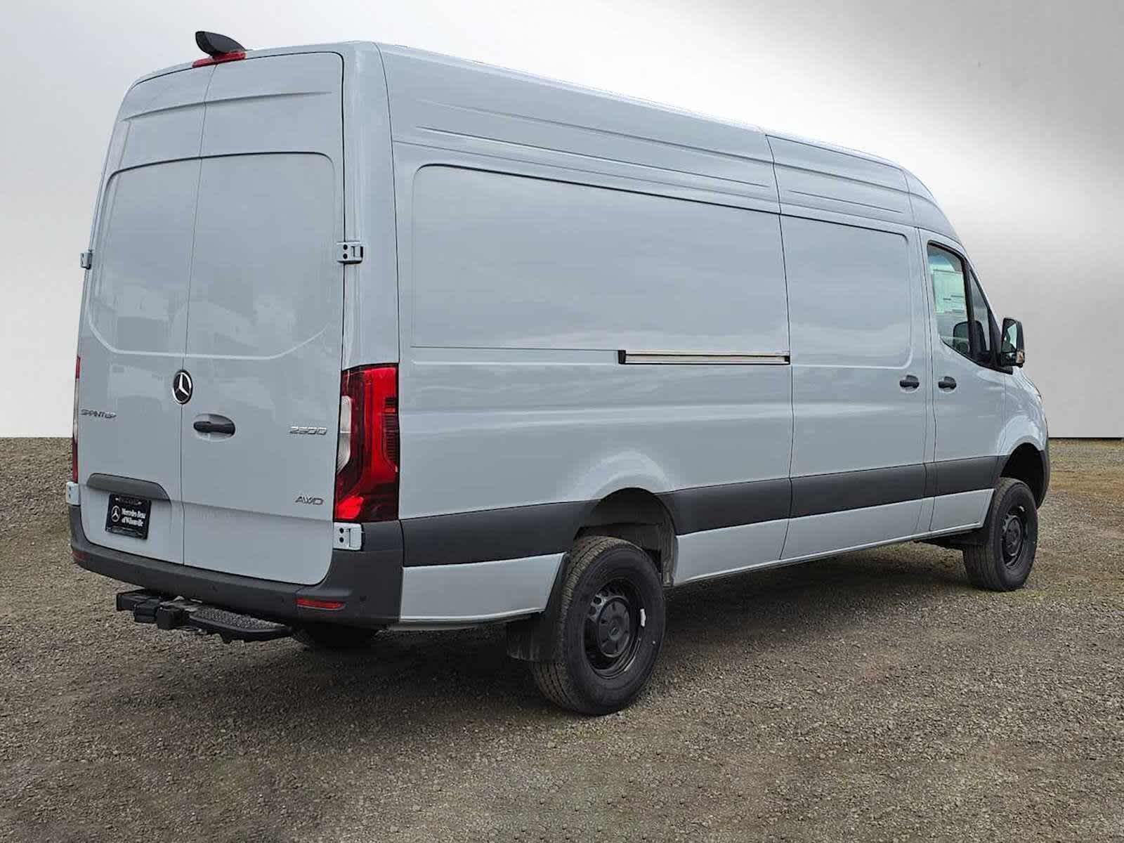 2026 Mercedes-Benz Sprinter 2500 High Roof I4 Diesel HO 170 AWD