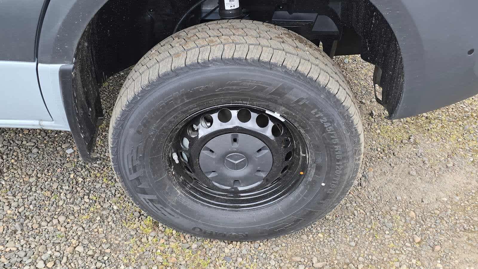 2026 Mercedes-Benz Sprinter 2500 High Roof I4 Diesel HO 170 AWD