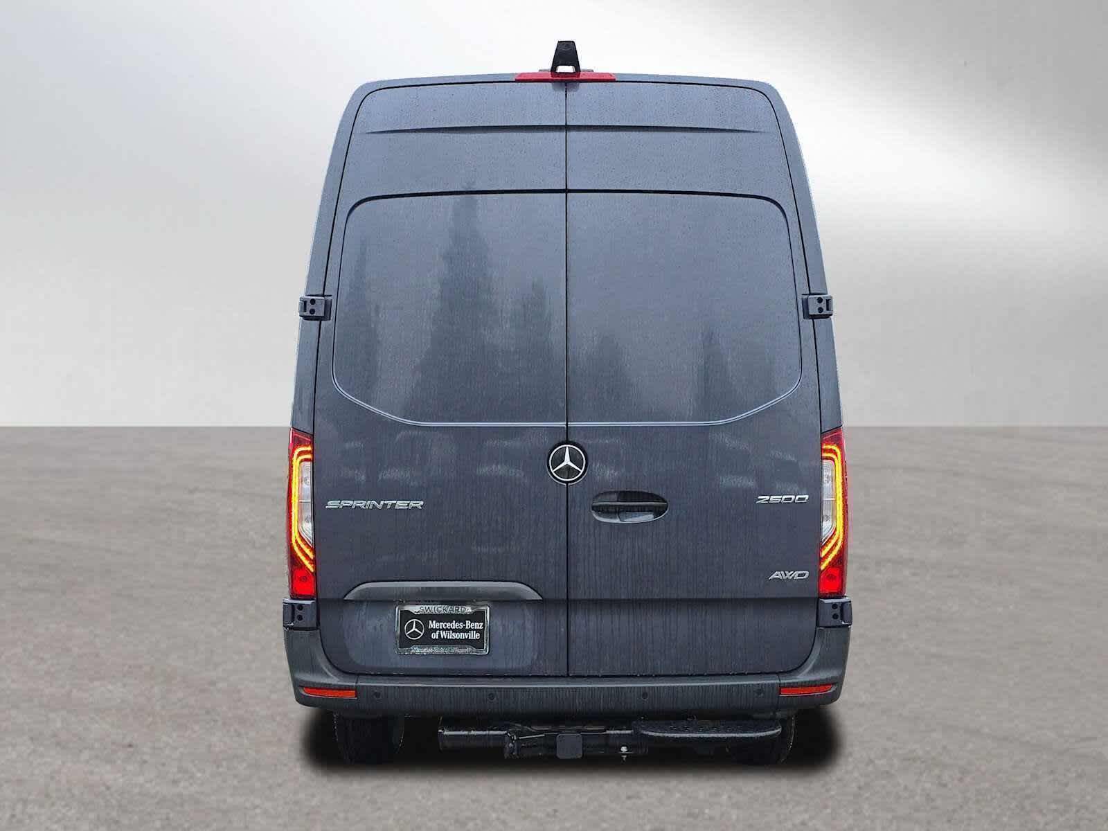 2026 Mercedes-Benz Sprinter 2500 High Roof I4 Diesel HO 170 AWD