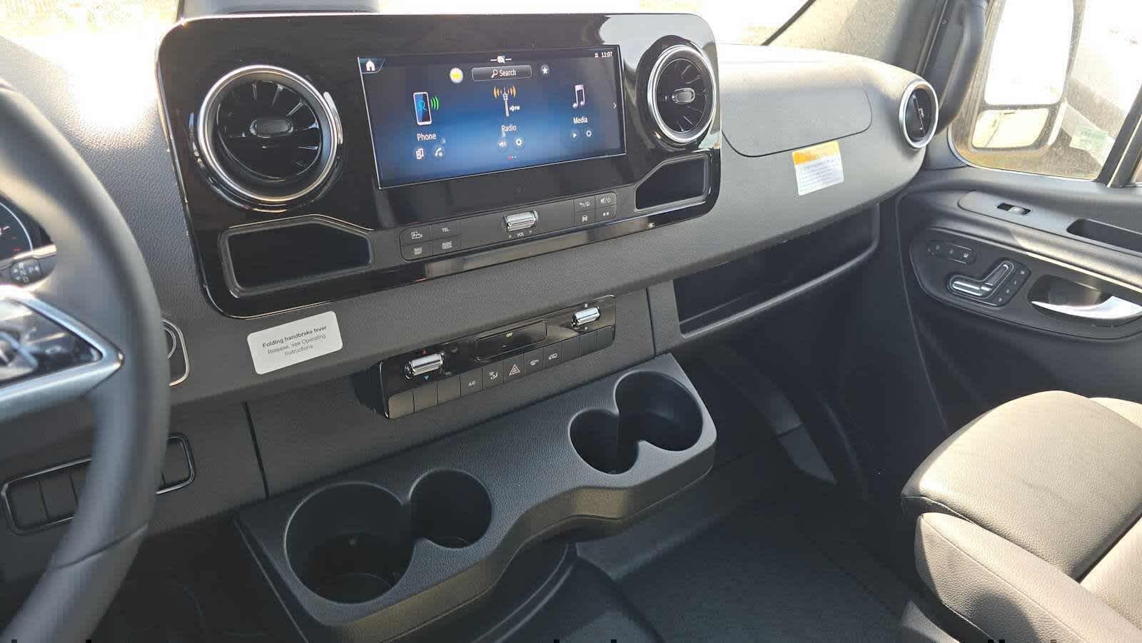 2026 Mercedes-Benz Sprinter 2500 High Roof I4 Diesel HO 170 AWD