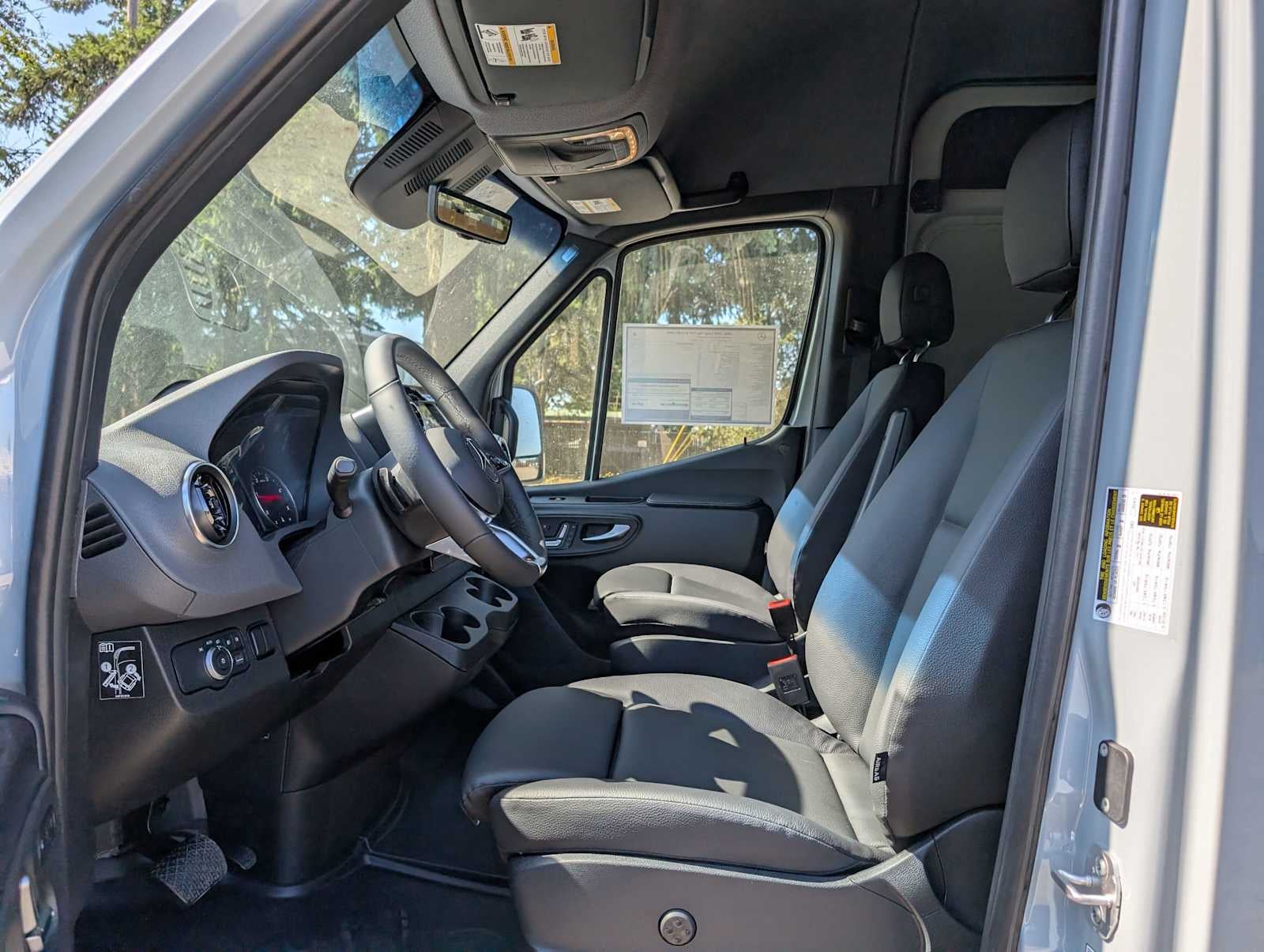 2026 Mercedes-Benz Sprinter 2500 High Roof I4 Diesel HO 170 AWD