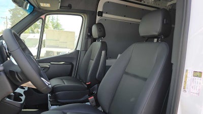 2026 Mercedes-Benz Sprinter Cargo Van 2500 High Roof I4 Diesel HO 170 Extended RWD