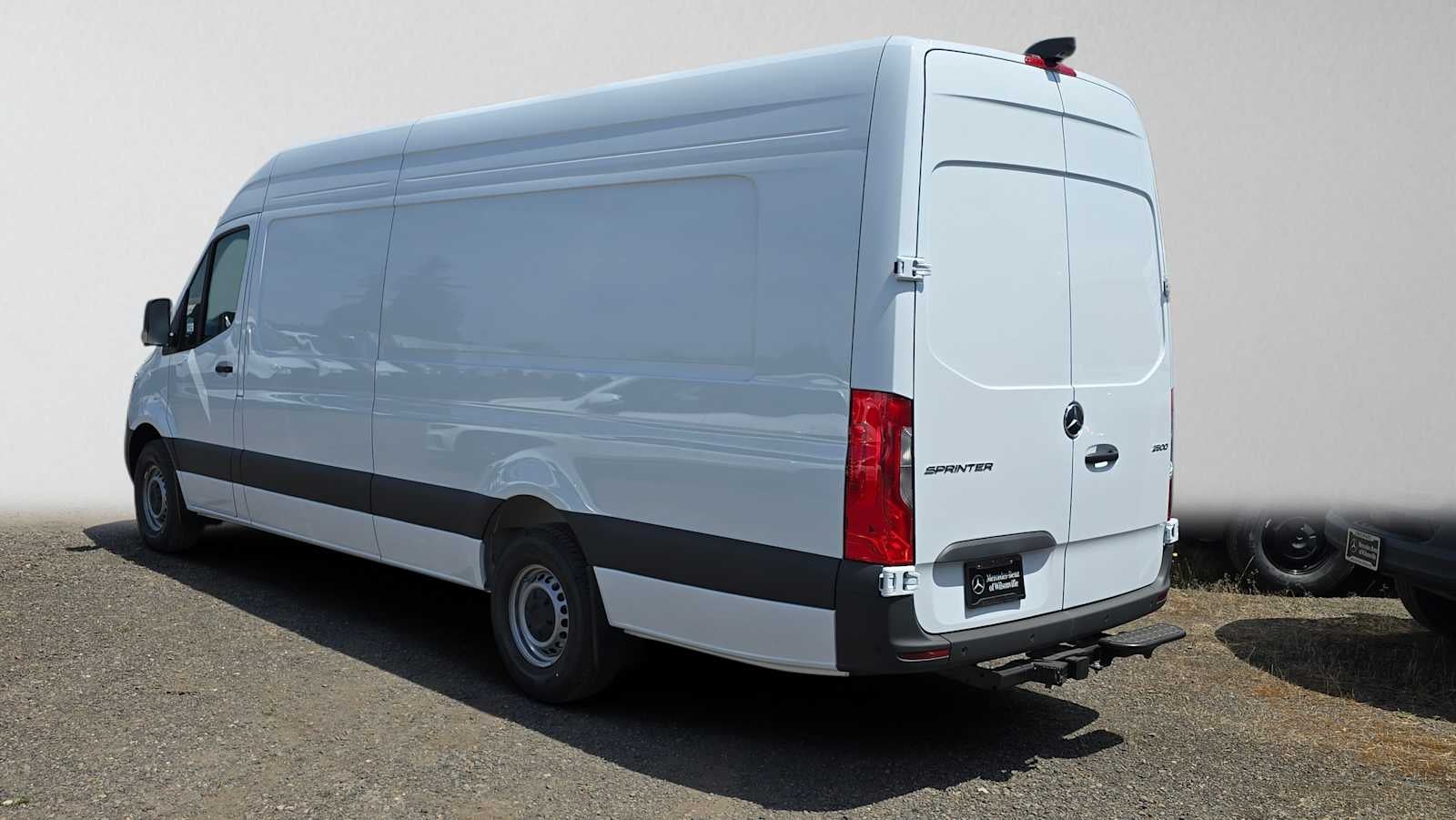 2026 Mercedes-Benz Sprinter Cargo Van 2500 High Roof I4 Diesel HO 170 Extended RWD
