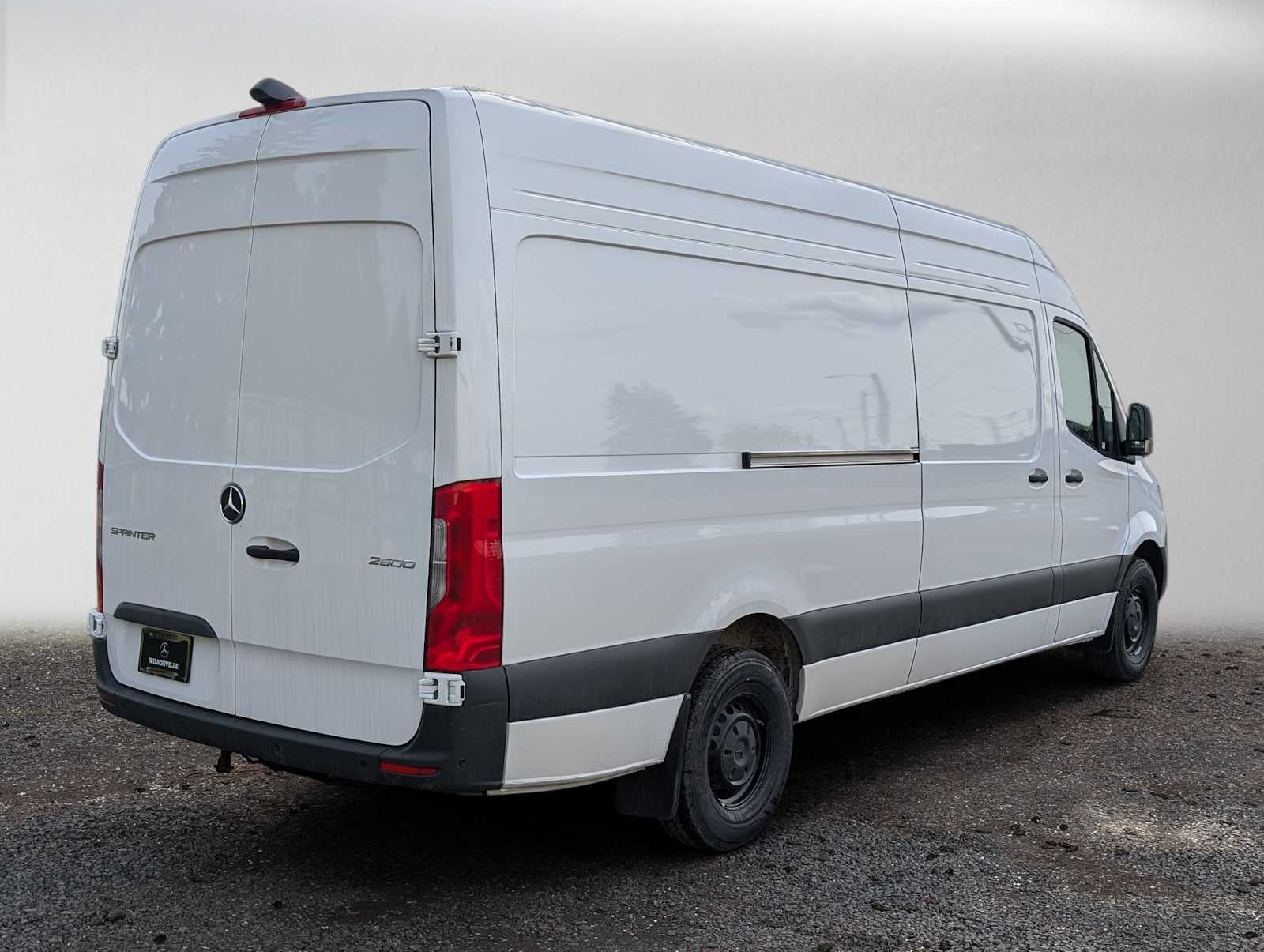 2026 Mercedes-Benz Sprinter Cargo Van 2500 High Roof I4 Diesel HO 170 Extended RWD