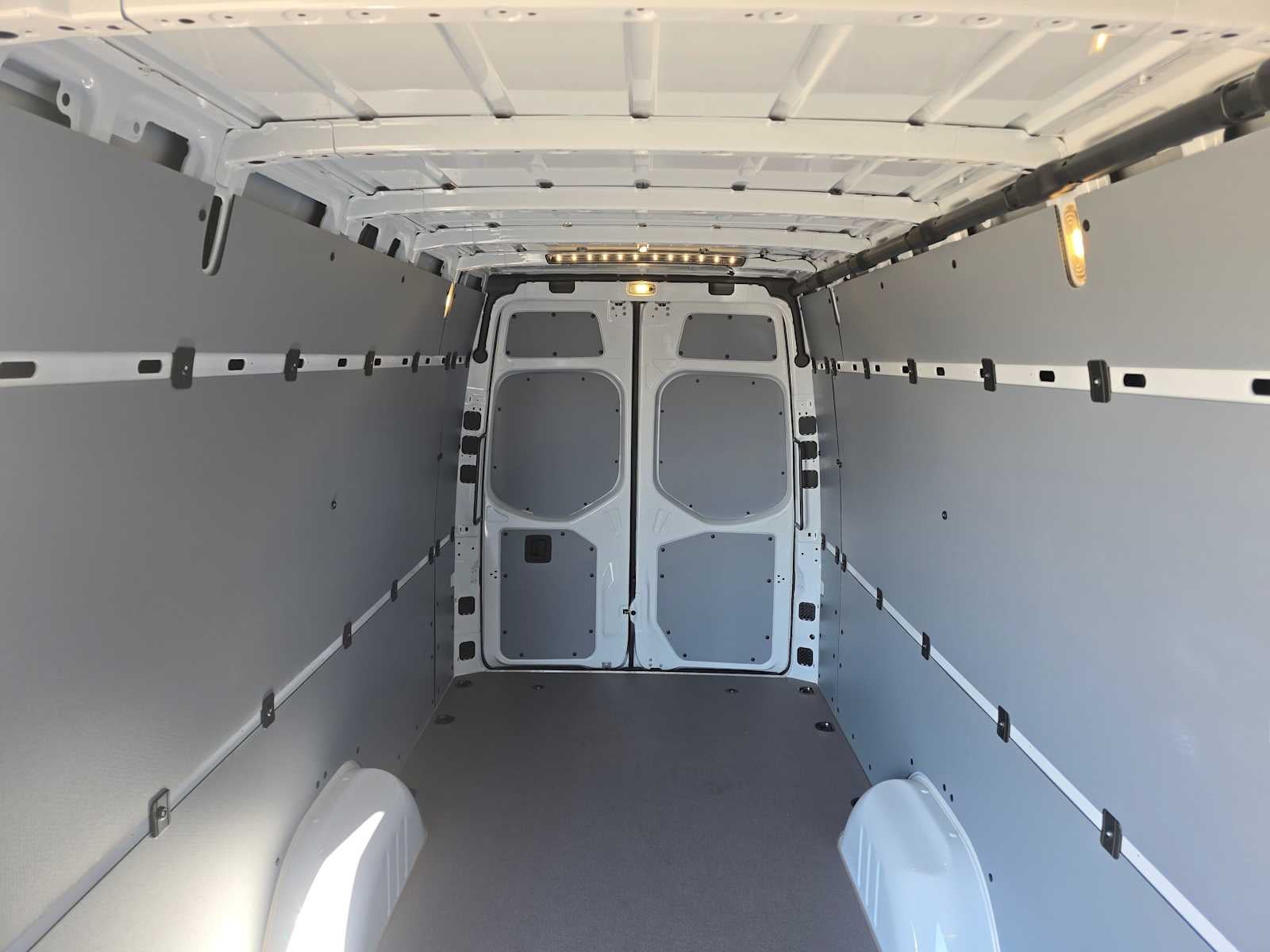 2026 Mercedes-Benz Sprinter Cargo Van 2500 High Roof I4 Diesel HO 170 Extended RWD