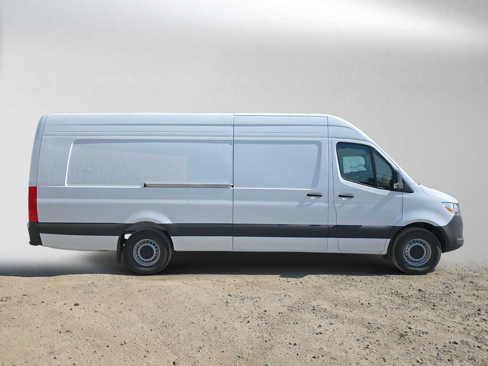 2026 Mercedes-Benz Sprinter Cargo Van 2500 High Roof I4 Diesel HO 170 Extended RWD