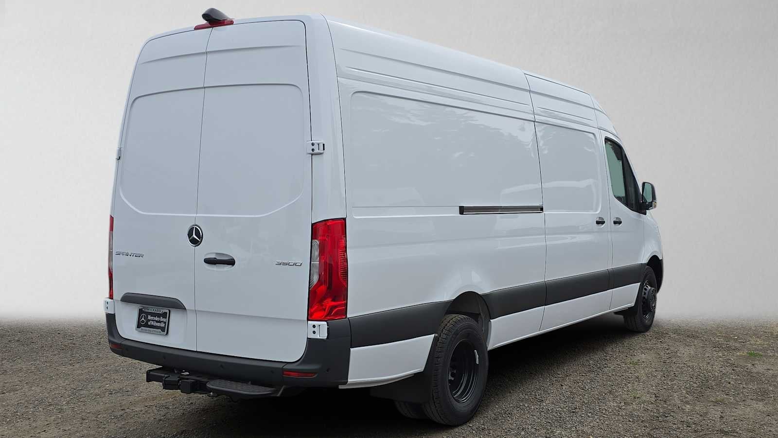 2026 Mercedes-Benz Sprinter Cargo Van 3500 High Roof I4 Diesel HO 170 RWD
