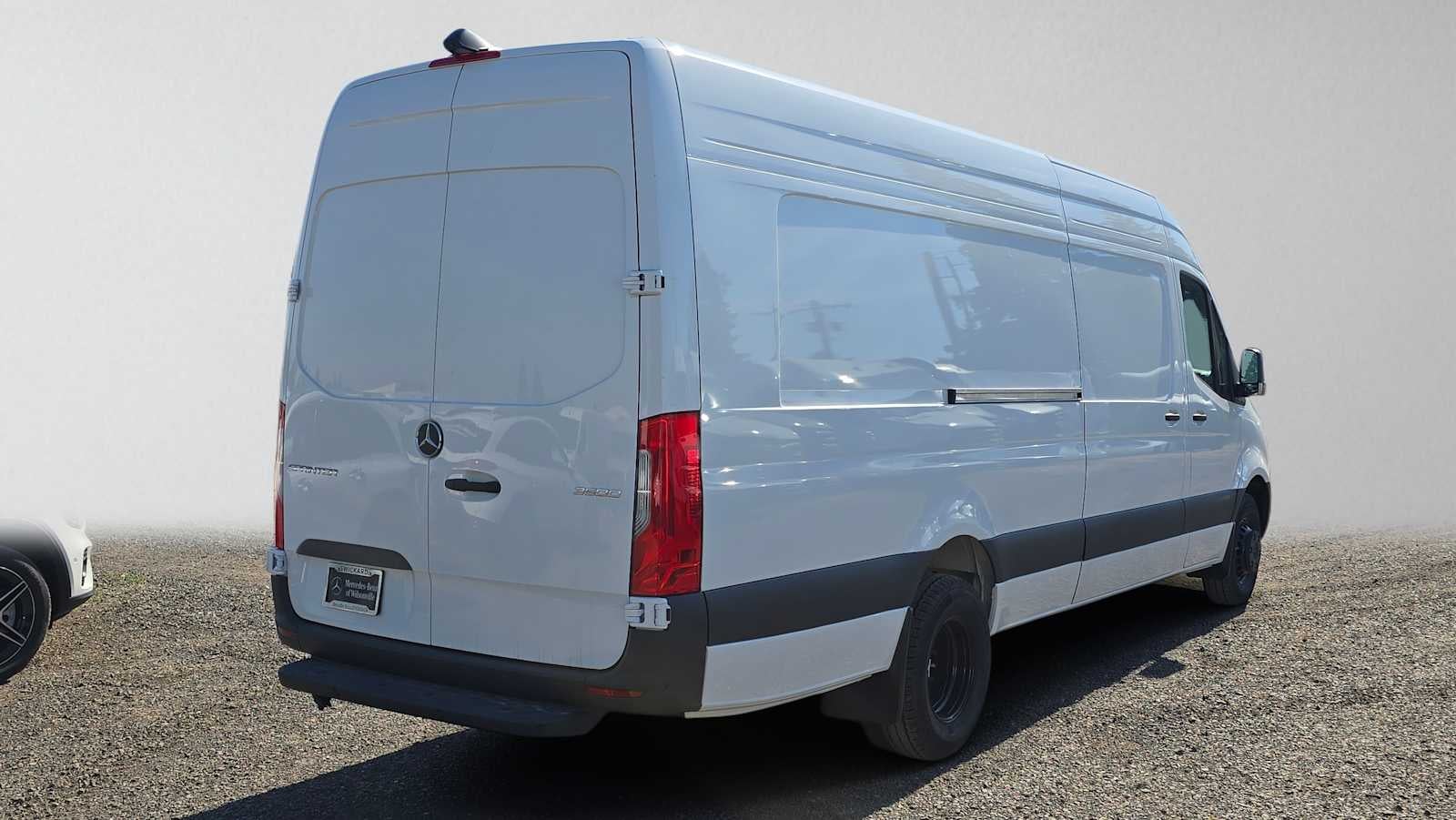 2026 Mercedes-Benz Sprinter Cargo Van 3500 High Roof I4 Diesel HO 170 Extended RWD