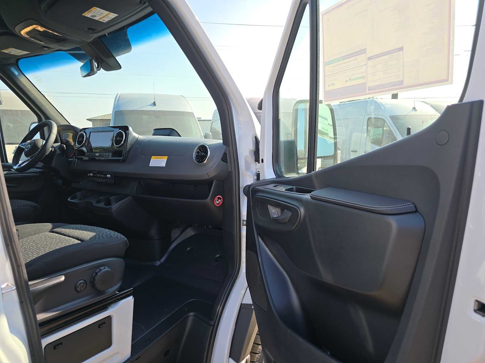 2026 Mercedes-Benz Sprinter Cargo 3500XD High Roof I4 Diesel HO 170 Extended RWD